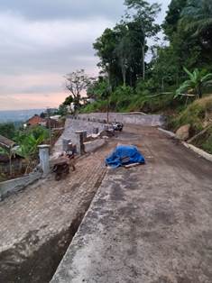 http://www.gardatipikornews.com/cegah-laka-lantas-polsek-citamiang-kota-sukabumi-warnai-speed-bump