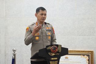 http://www.gardatipikornews.com/peduli-sesama-komunitas-tiktok-family-sendal-jepit-bantu-korban-kebakaran
