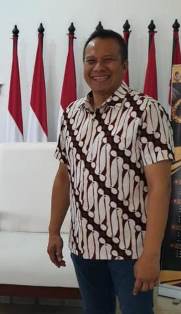 http://www.gardatipikornews.com/bhabinkamtibmas-wilayah-hukum-polsek-ciampea-desa-cibuntu-giat-cooling-sistem-monitoring-warga-desa-melakukan-aktifitas-harian-beri-pesan-dan-ajak-jaga-kamtibmas