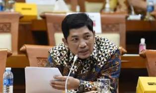 http://www.gardatipikornews.com/tni-dan-polri-bersinergi-dalam-melaksanakan-giat-pengamanan-natal-2024-serta-tahun-baru-2025-di-wilayah-parung-ciseeng