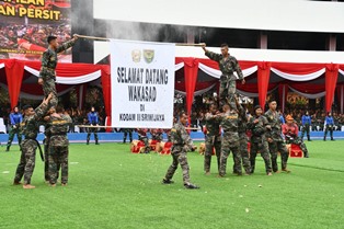 http://www.gardatipikornews.com/kapolda-sumsel-irjen-pol-andi-rian-r-djajadisik-msi-bersama-forkopimda-sumsel-melaksanakan-pemantauan-kegiatan-ibadah-gereja-dan-pemantauan-pos-pam-ops-lilin-tahun-2024