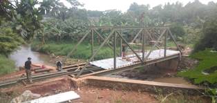http://www.gardatipikornews.com/kunker-wamendagri-dr-bima-aria-dan-sekda-ajat-rochmat-jatnika-ke-irigasi-bsk-3-wilayah-kecamatan-ciseeng-didampingi-kades-ciseeng-rahmat-bukhari-muslim-kades-babakan-dimonitor-kapolsek-parung-danramil