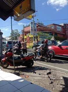 http://www.gardatipikornews.com/patroli-cooling-sistem-polsek-cibungbulang-berikan-himbauan-kamtibmas-kepada-pengurus-dan-wisatawan-objek-wisata-pamijahan-bogor