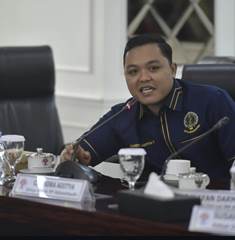 http://www.gardatipikornews.com/polres-kuningan-resmi-sambut-kapolres-baru-akbp-muhamad-ali-akbar-s-i-k-m-si