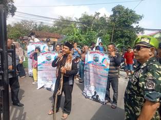 http://www.gardatipikornews.com/hasil-ops-ketupat-telabang-2025-kapolda-kalteng-arus-mudik-dan-balik-lebaran-tercatat-aman-dan-kondusif