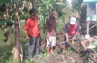 http://www.gardatipikornews.com/hmi-cabang-konsel-lakukan-aksi-unjuk-rasa-di-dinas-esdm-prov-sultra