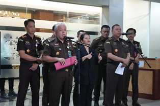 http://www.gardatipikornews.com/jamin-keamanan-wisatawan-ke-gili-tramena-polda-ntb-gelar-patroli-wisata-di-pelabuhan-bangsal-dan-teluk-nara
