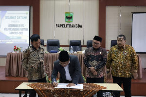 http://www.gardatipikornews.com/perumdam-tkr-sesuaikan-tarif-air-kebijakan-baru-untuk-keberlanjutan-layanan