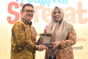 http://www.gardatipikornews.com/resmi-satpol-pp-kabupaten-tangerang-tutup-total-galian-tanah-di-kp-kandanggede-bakung-kronjo