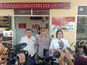 http://www.gardatipikornews.com/smp-negeri-1-cidahu-menggelar-pelepasan-siswasiswi-kelas-ix-angkatan-ke-38-tahun-ajaran-tahun-2024-2025-dengan-sederhana