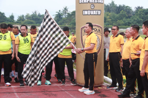 http://www.gardatipikornews.com/warkop-anugerah-jadi-sponsor-tunggal-tim-warta-polrestabes-medan-pada-turnamen-sepak-bola-piala-gubernur-sumut