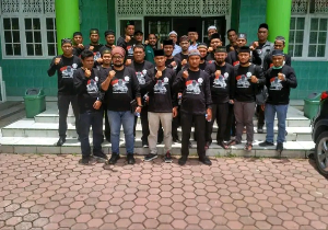 http://www.gardatipikornews.com/pasar-sukaramai-ditutup-pagar-besi-para-pedagang-pasar-mengeluh-dan-omset-penjualan-merosot