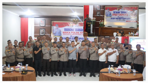 http://www.gardatipikornews.com/siswa-dan-guru-sekkmi-sukaraja-sukalarang-gelar-upacara-hari-santri-nasional-ke-10