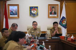 http://www.gardatipikornews.com/jaro-midun-harapkan-pemasangan-bronjong-di-titik-rawan-agar-kami-tak-kebanjiran-lagi