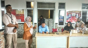 http://www.gardatipikornews.com/issu-tangkap-lepas-pengedar-narkoba-kantor-polsek-muara-batang-gadis-madina-di-bakar-massa