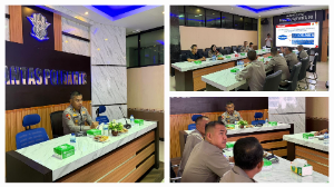 http://www.gardatipikornews.com/wakapolda-ntb-ikuti-fun-bike-ulamaumara-malamnya-khidmat-bersholawat-di-pantai-mandalika