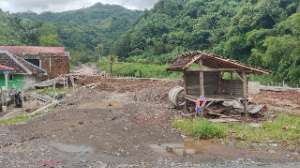 http://www.gardatipikornews.com/kecamatan-cibitung-gelar-musrenbang-bahas-infrastruktur-pendidikan-dan-penanganan-banjir
