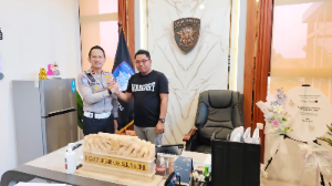 http://www.gardatipikornews.com/dugaan-korupsi-dana-desa-rp-2092141000-di-desa-batumea-fkpmi-sultra-desak-kejati-sultra-dan-kejari-konawe-periksa-oknum-kades