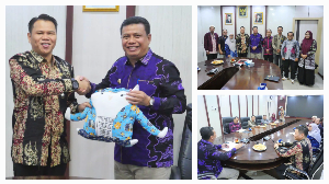 http://www.gardatipikornews.com/diduga-mark-up-anggaran-proyek-p3tgai-desa-cipicung-jadi-sorotan-ambil-bahan-baku-dari-sungai