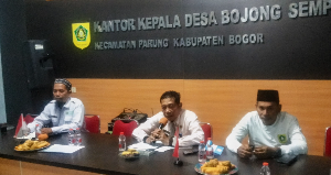 http://www.gardatipikornews.com/pemdes-cikaret-realisasikan-peningkatan-jalan-lingkungan-shanseet-hotmix-di-kp-dandeur-rt-2708