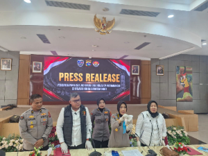 http://www.gardatipikornews.com/polda-sumbar-komitmen-menindak-tegas-aktivitas-peti-yang-merusak-lingkungan