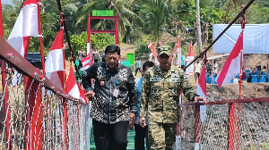 http://www.gardatipikornews.com/jembatan-merah-putih-presisi-kamandoran-resmi-beroperasi-perkuat-akses-dan-mobilitas-warga-cibadak
