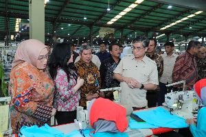 http://www.gardatipikornews.com/kemnaker-perkuat-ekosistem-k3-untuk-tingkatkan-pelindungan-pekerja
