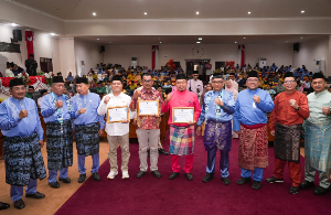 http://www.gardatipikornews.com/polresta-mataram-patroli-kota-presisi-sasar-epicentrum-mall-pastikan-pengunjung-beraktivitas-aman