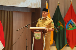 http://www.gardatipikornews.com/omi-tingkat-kabupaten-sukabumi-digelar-di-mi-gandasoli-12-madrasah-adu-prestasi