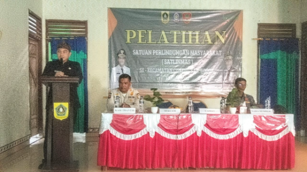 Kegiatan Latihan Satlinmas Se Kecamatan Ciseeng Dihadiri Plt Camat Kasi Trantib Dan Panit Binmas Polsek Parung