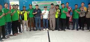 https://www.gardatipikornews.com/tak-disangka-menara-tinggi-masjid-besar-pringgabaya-roboh-akibat-angin-kencang