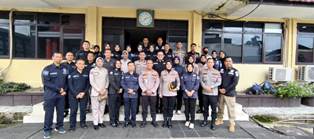 https://www.gardatipikornews.com/hari-raya-galungan-polsek-toili-siagakan-pengamanan