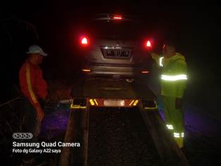 https://www.gardatipikornews.com/kegiatan-gotong-royong-desa-kuripan-kecamatan-ciseeng-dimonitor-personil-kormil-0621-22-parung-didampingi-kepala-desa