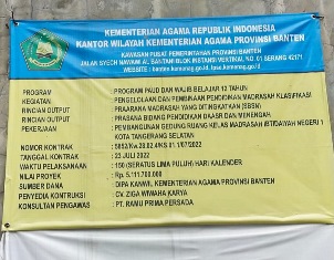 https://www.gardatipikornews.com/kapolda-kalimantan-barat-irjen-pol-suryanbodo-asmoro-memimpin-pelaksanaan-serah-terima-jabatan-sertijab-5-pejabat-utama-dan-8-kapolres-beserta-jajaran-polda-kalbar