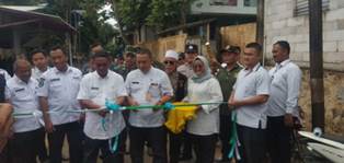 https://www.gardatipikornews.com/235-anggota-ppk-pemilu-2024-dilantik-bupati-sukabumi-peran-ppk-sangat-strategis-