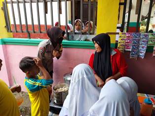 https://www.gardatipikornews.com/kapolsek-citamiang-tinjau-langsung-sejumlah-pedagang-di-kawasan-sdn-pakujajar