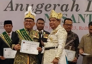 https://www.gardatipikornews.com/kapolsek-gunungpuyuh-resor-sukabumi-kota-akp-maulana-arif-mendengarkan-pengaduan-dari-pihak-sekolah-saat-menggelar-jumat-curhat