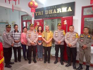 https://www.gardatipikornews.com/kakorlantas-polri-tak-ada-salahnya-pemudik-lewat-jalur-pansela-jawa-pemandangannya-indah-2