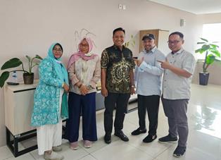 https://www.gardatipikornews.com/babinsa-desa-pangkalan-peltu-dasik-hadiri-pesta-demokrasi-tingkat-rw