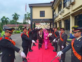 https://www.gardatipikornews.com/bripka-agus-salim-berikan-bantuan-dan-himbauan-pada-salah-satu-warga-dusun-bampak