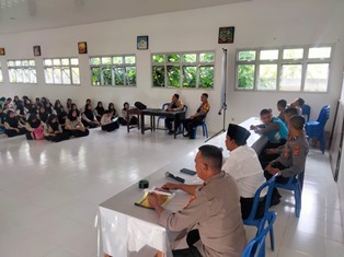 https://www.gardatipikornews.com/kapolres-hadiri-peresmian-kantor-bupati-lombok-utara