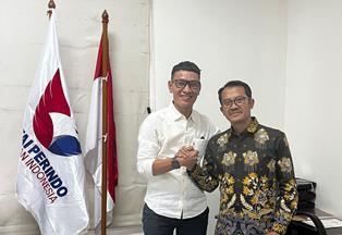 https://www.gardatipikornews.com/aa-dede-blusukan-dengarkan-curhatan-masyarakat-pasca-salat-shubuh-2