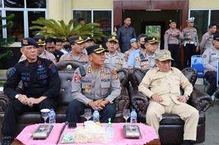 https://www.gardatipikornews.com/tak-kunjung-ada-penetapan-tersangka-pelaku-dugaan-korupsi-saringan-sampah-bp2tipikor-ancam-demo-polres-jakut