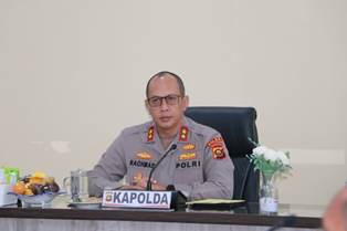 https://www.gardatipikornews.com/satu-tahun-lebih-kerusakan-plat-dekker-jembatan-pemda-jeneponto-tidak-ada-respon