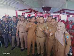 https://www.gardatipikornews.com/wakapolda-ntb-menjadi-inspektur-upacara-peringatan-hut-ke-42-satpam