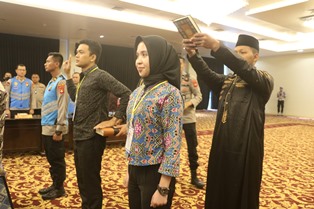https://www.gardatipikornews.com/kabid-humas-polda-banten-berikan-arahan-kepada-ppid-satker-jajaran-polda-banten