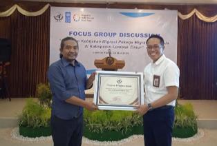 https://www.gardatipikornews.com/wow-terobosan-baru-gladiator-papua-maximus-tipigau-mendorong-perekonomian-di-wilayah-pesisir-pantai