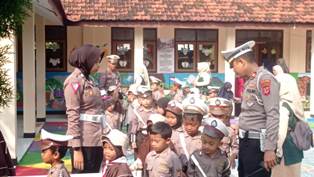 https://www.gardatipikornews.com/alin-sinergitas-kapolres-majalengka-kunjungi-kejaksaan-negeri-majalengka