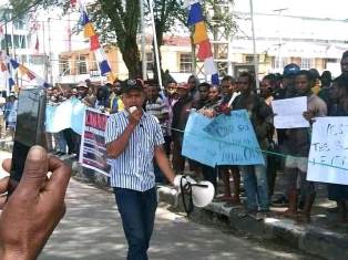 https://www.gardatipikornews.com/bisnis-h-rusdi-jual-beli-mobil-yang-bekerja-sama-dengan-bumn-pegadaian-melalui-program-kredit-kreasi-berakhir-menjadi-misterius-dan-meninggalkan-tanda-tanya
