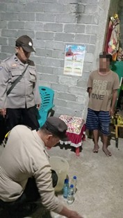 https://www.gardatipikornews.com/lansia-hidup-sebatang-kara-dan-sakit-bhabinkamtibmas-polsek-luwuk-empati
